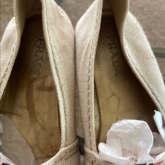 Prada Canvas Espadrilles with Red and Black Design - Picture 3 of 12